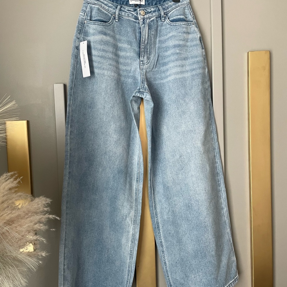 Princess Polly Naylor wide leg jeans light wash denim.